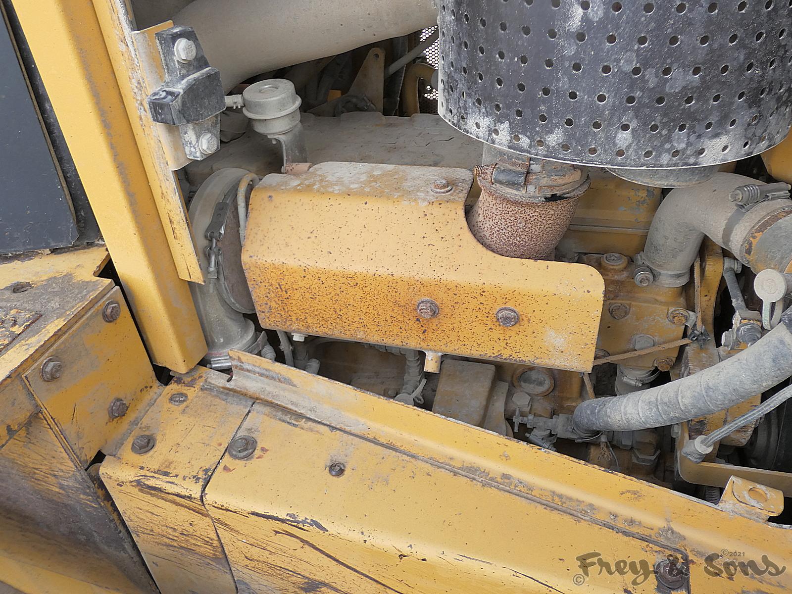 2003 Caterpillar D6R LGP Dozer, SN:ADE00314, EROPS, Straight Blade w/ Tilt,