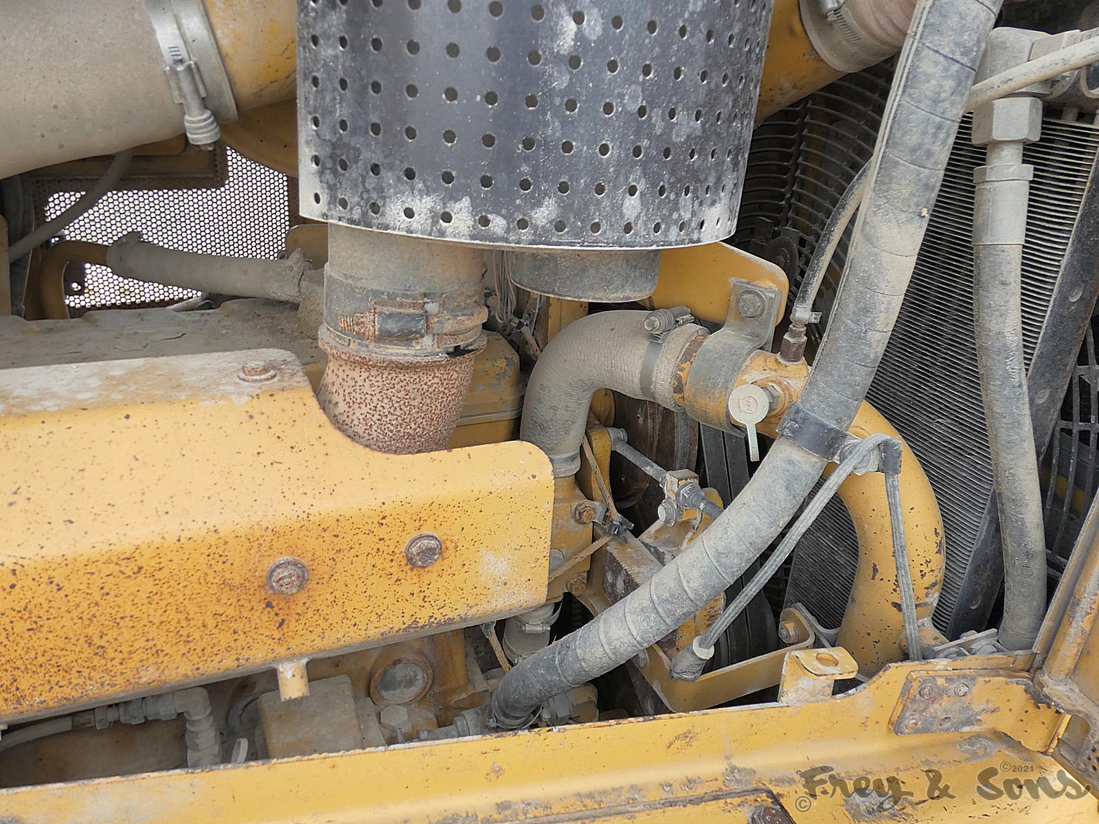 2003 Caterpillar D6R LGP Dozer, SN:ADE00314, EROPS, Straight Blade w/ Tilt,