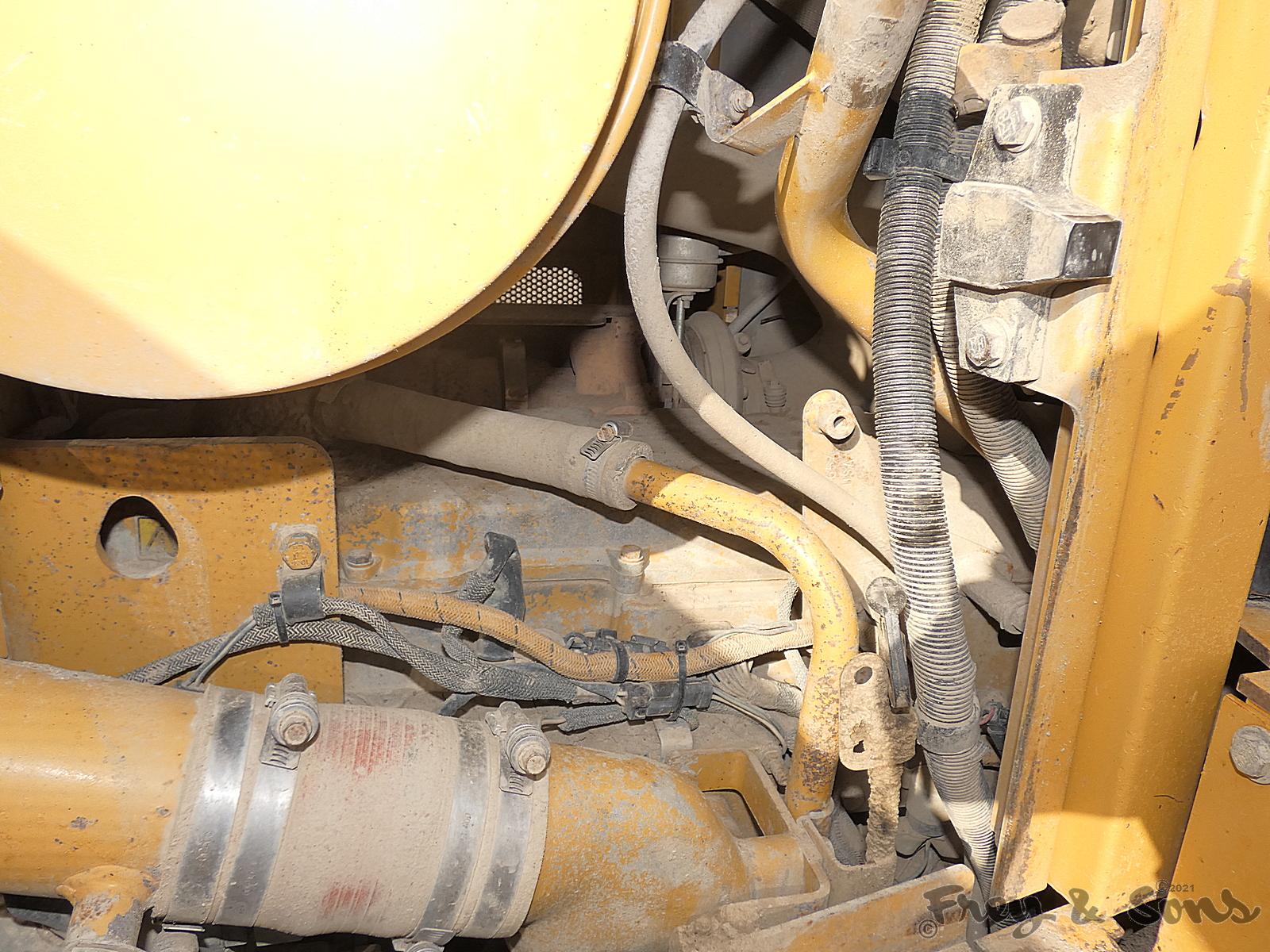 2003 Caterpillar D6R LGP Dozer, SN:ADE00314, EROPS, Straight Blade w/ Tilt,