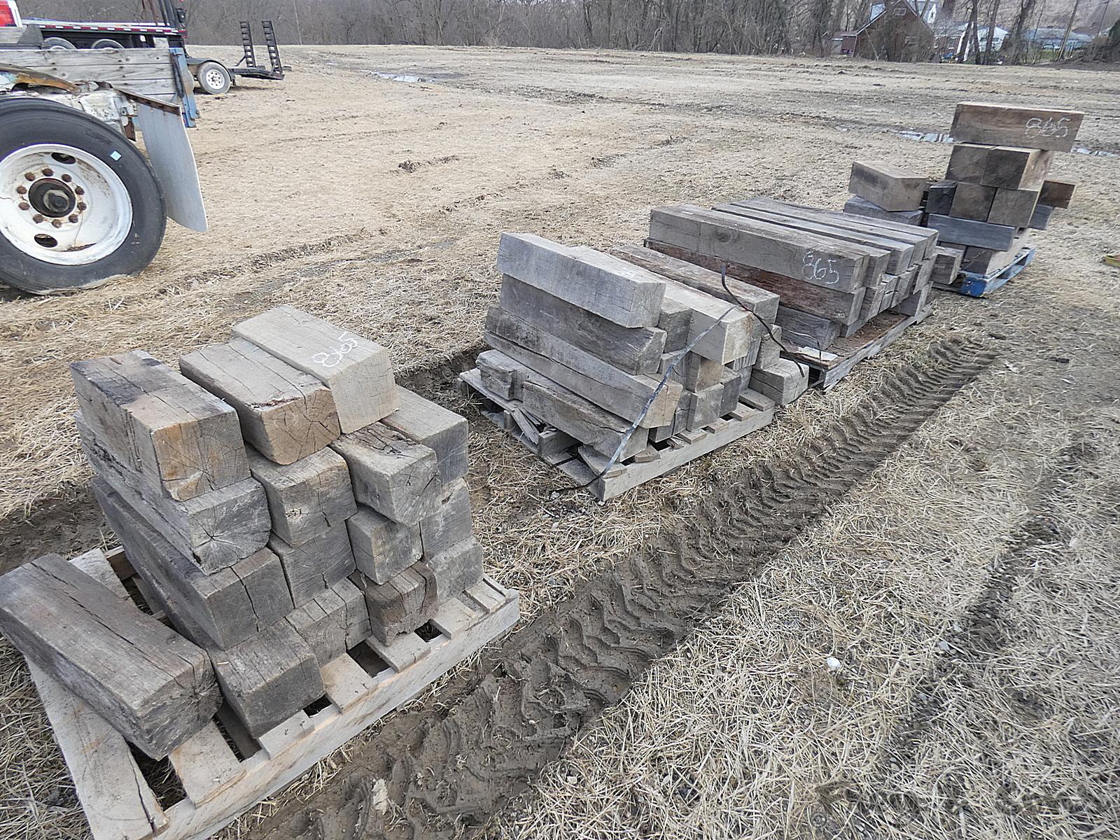 (4) Pallets Blocking