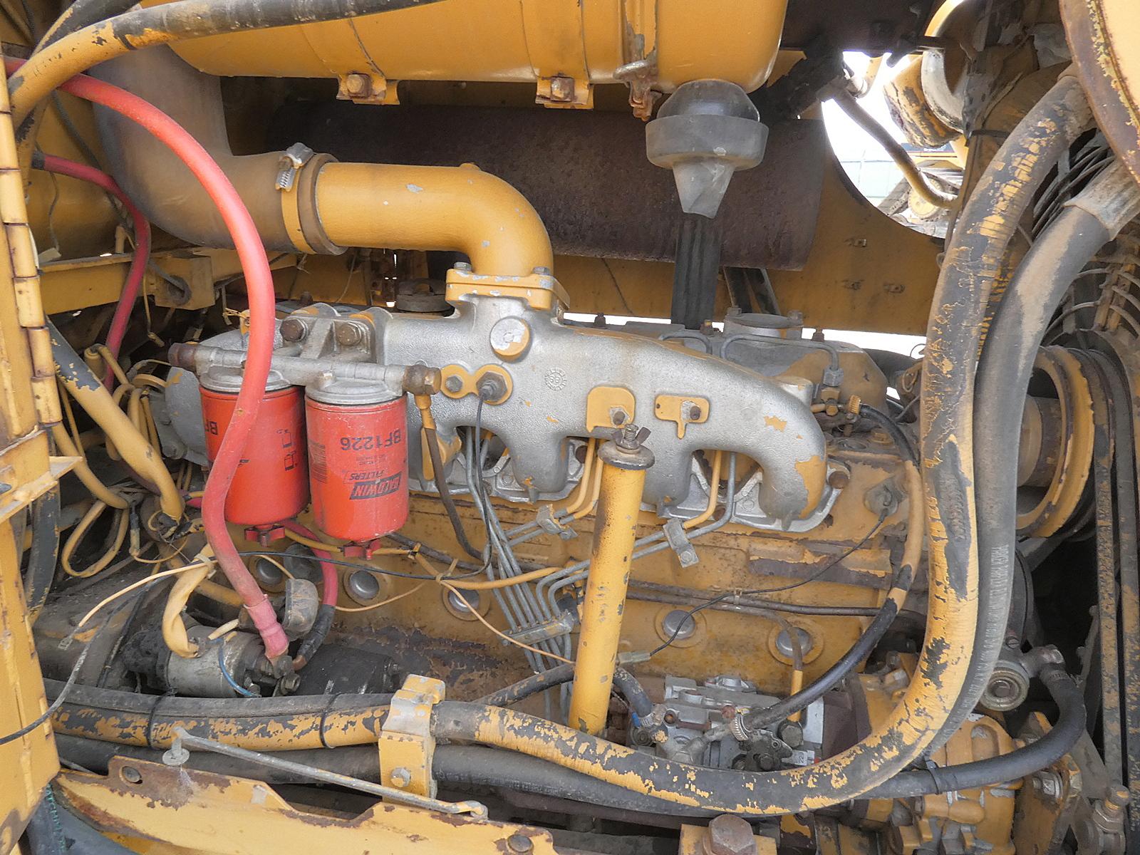Fiat Allis D7AIT Dozer, SN:251541, ROPS, 6 Way Blade