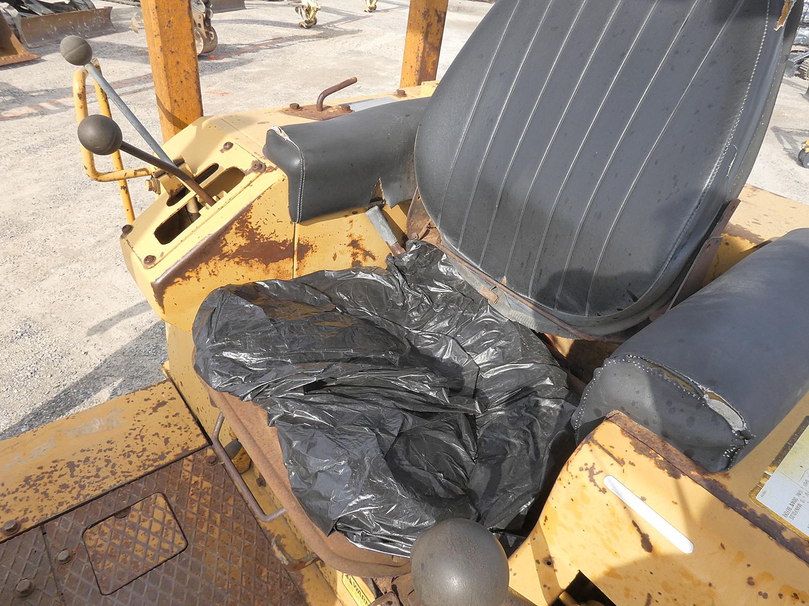 Fiat Allis D7AIT Dozer, SN:251541, ROPS, 6 Way Blade