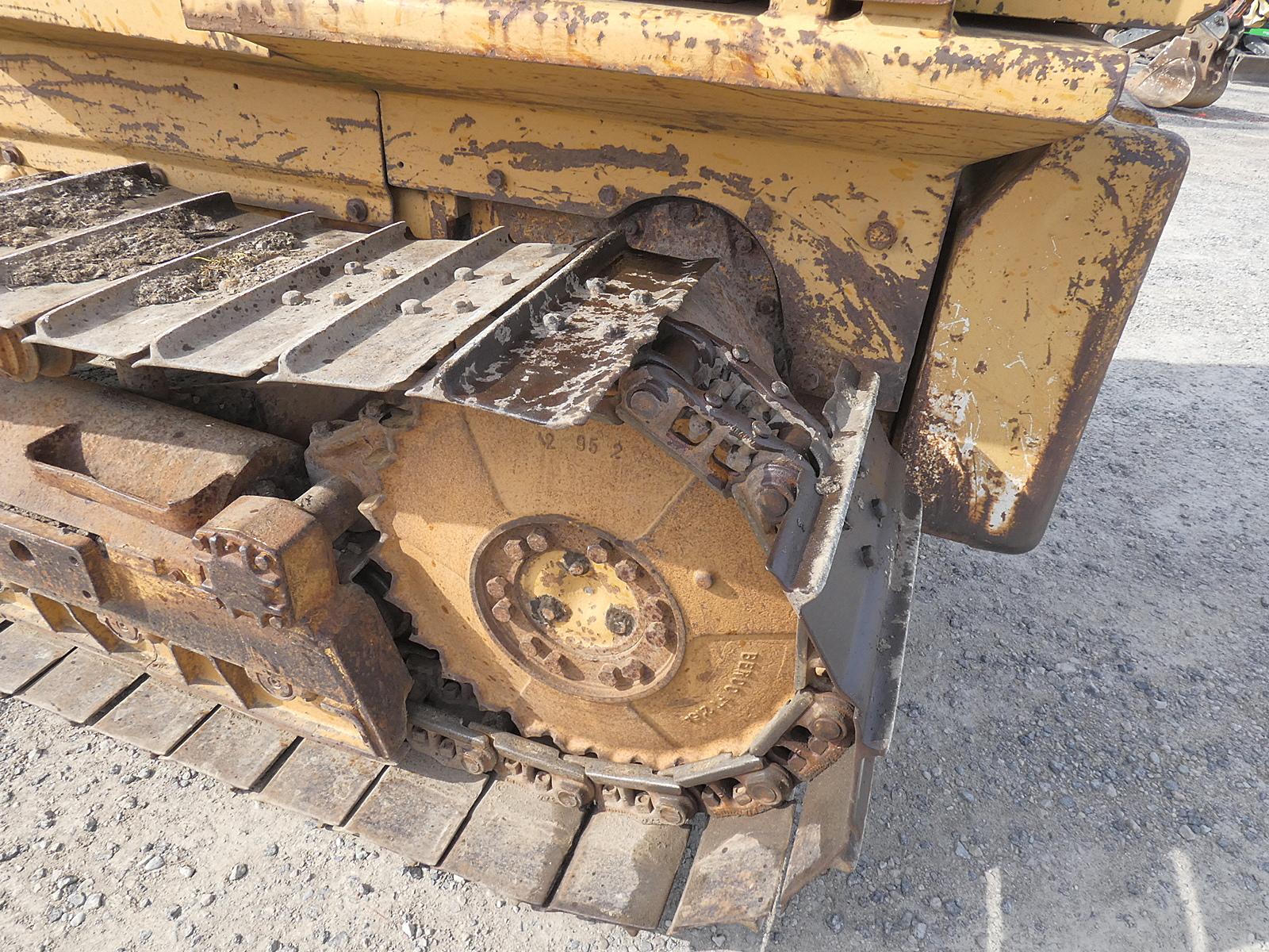 Fiat Allis D7AIT Dozer, SN:251541, ROPS, 6 Way Blade