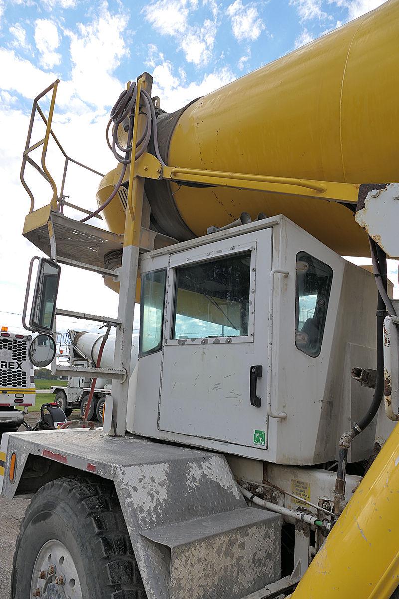 2013 Phoenix Front Discharge Concrete Mixer, SN:1Z9M8GK41DV162030, 6 Axle,