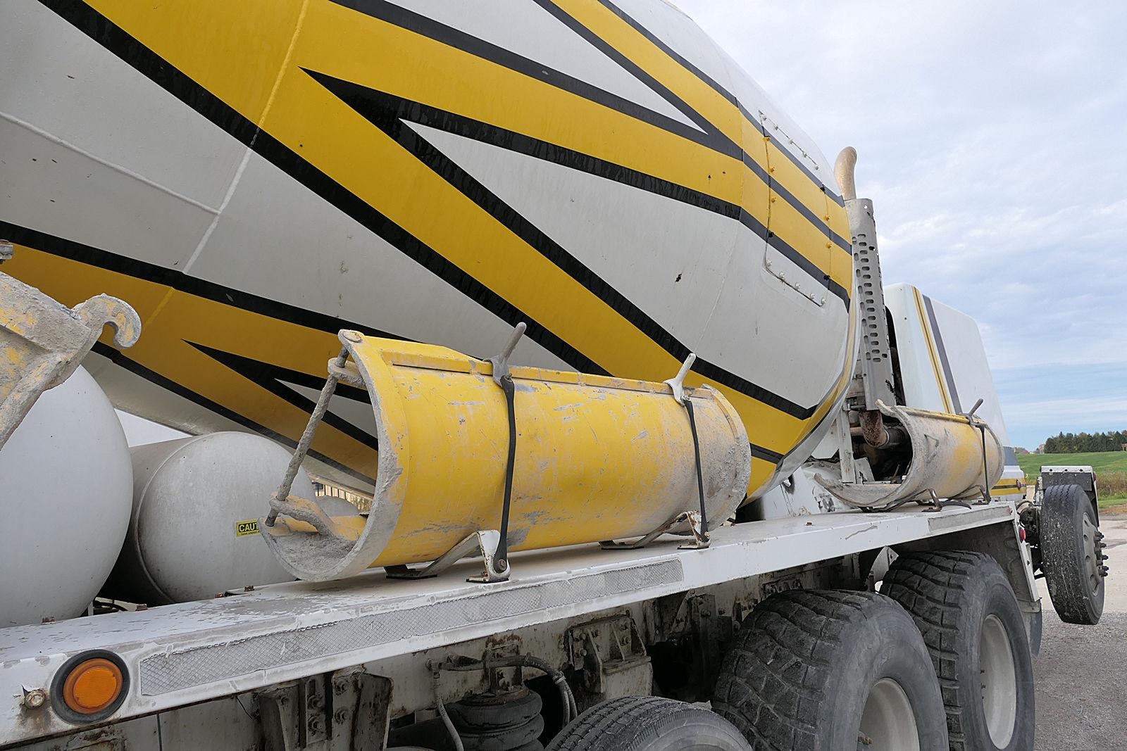 2013 Phoenix Front Discharge Concrete Mixer, SN:1Z9M8GK41DV162030, 6 Axle,