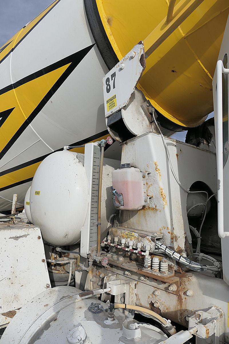 2013 Phoenix Front Discharge Concrete Mixer, SN:1Z9M8GK41DV162030, 6 Axle,