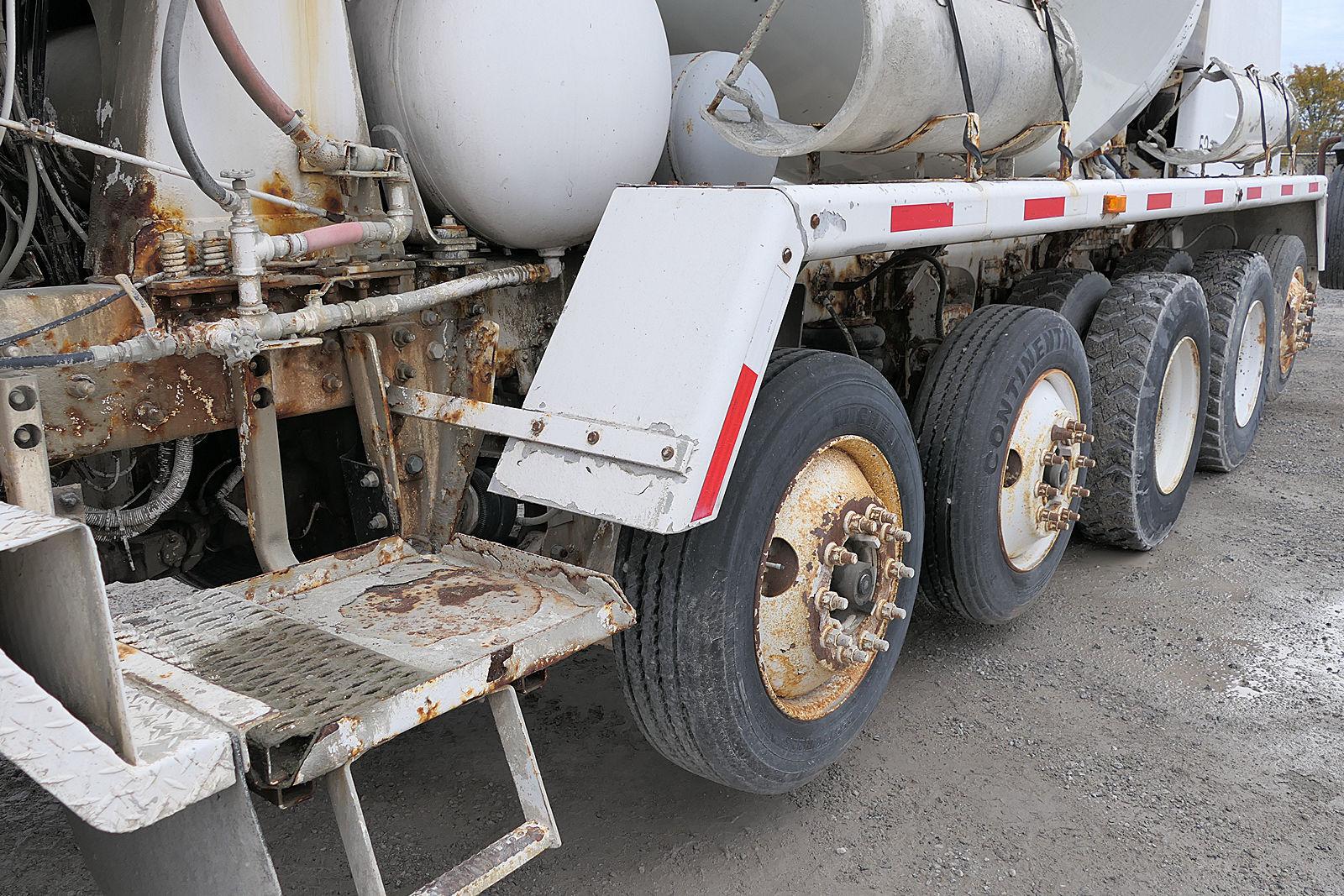 2005 Advance Front Discharge Concrete Mixer, SN:5DG8AC7T450010764, 7 Axle,