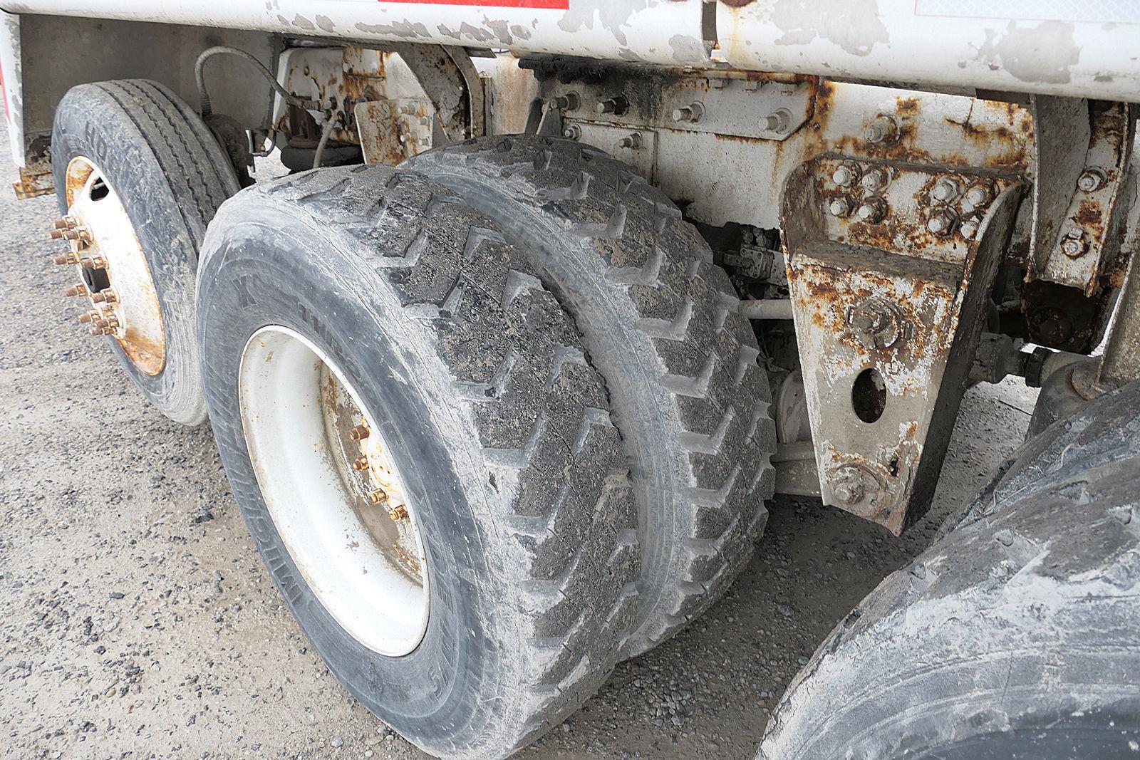 2005 Advance Front Discharge Concrete Mixer, SN:5DG8AC7T450010764, 7 Axle,