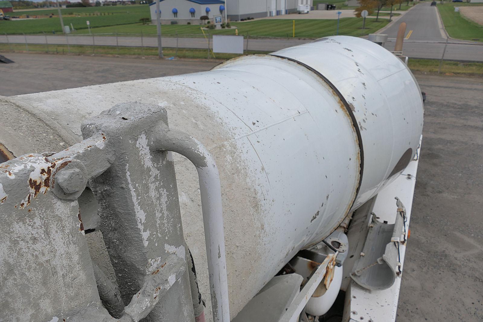 2005 Advance Front Discharge Concrete Mixer, SN:5DG8AC7T450010764, 7 Axle,