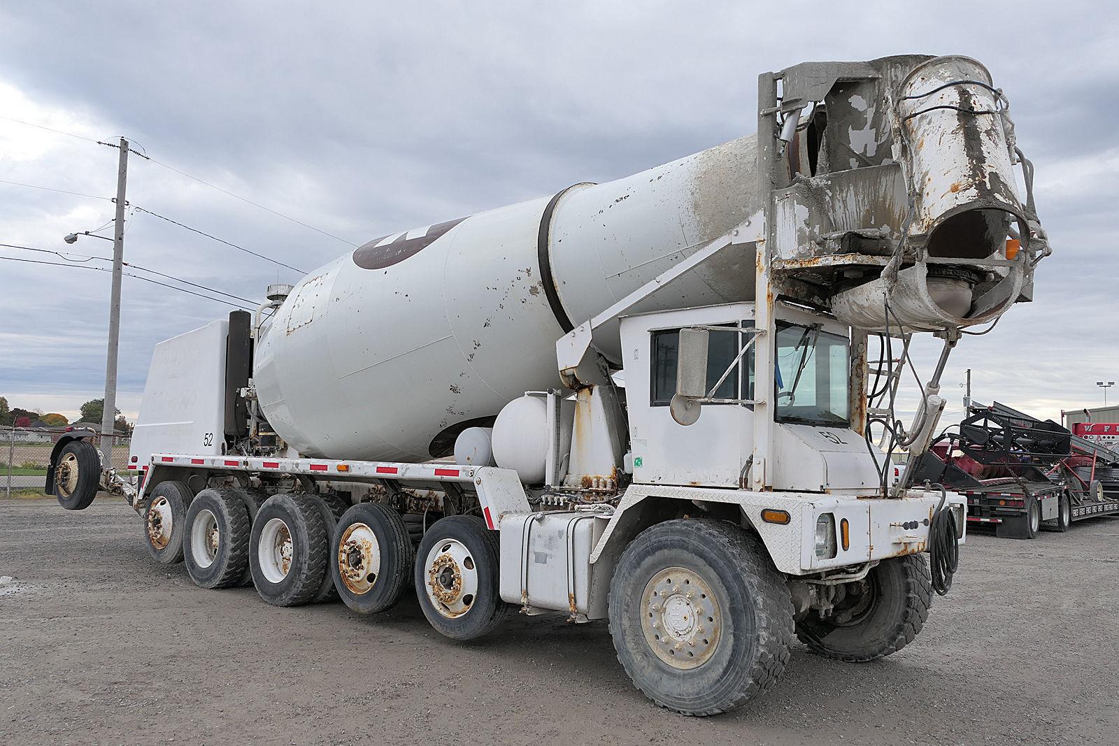 2005 Advance Front Discharge Concrete Mixer, SN:5DG8AC7T450010764, 7 Axle,