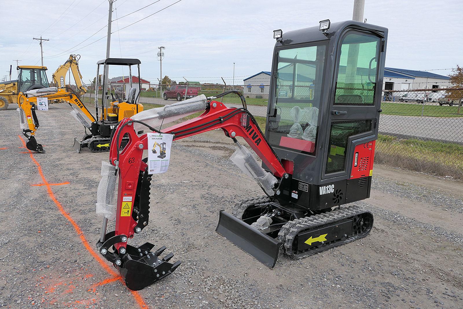 2023 Miva VA13C Mini Excavator, SN:VA13C040, Gas, Cab, Thumb, UNUSED. (tax)