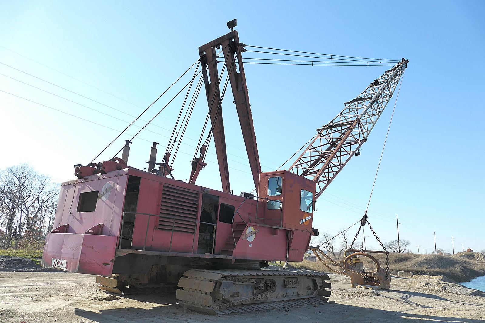 1974 Manitowoc 4600 Crawler Dragline, SN:46232, Dual Cummins, 120' Boom- Al