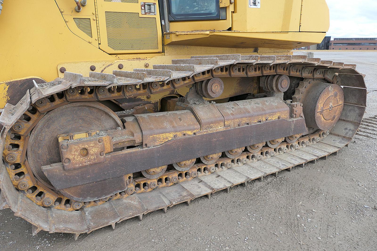 2000 John Deere 850C Dozer, SN:889196, EROPS, 6 Way Blade, 12,776 hrs.