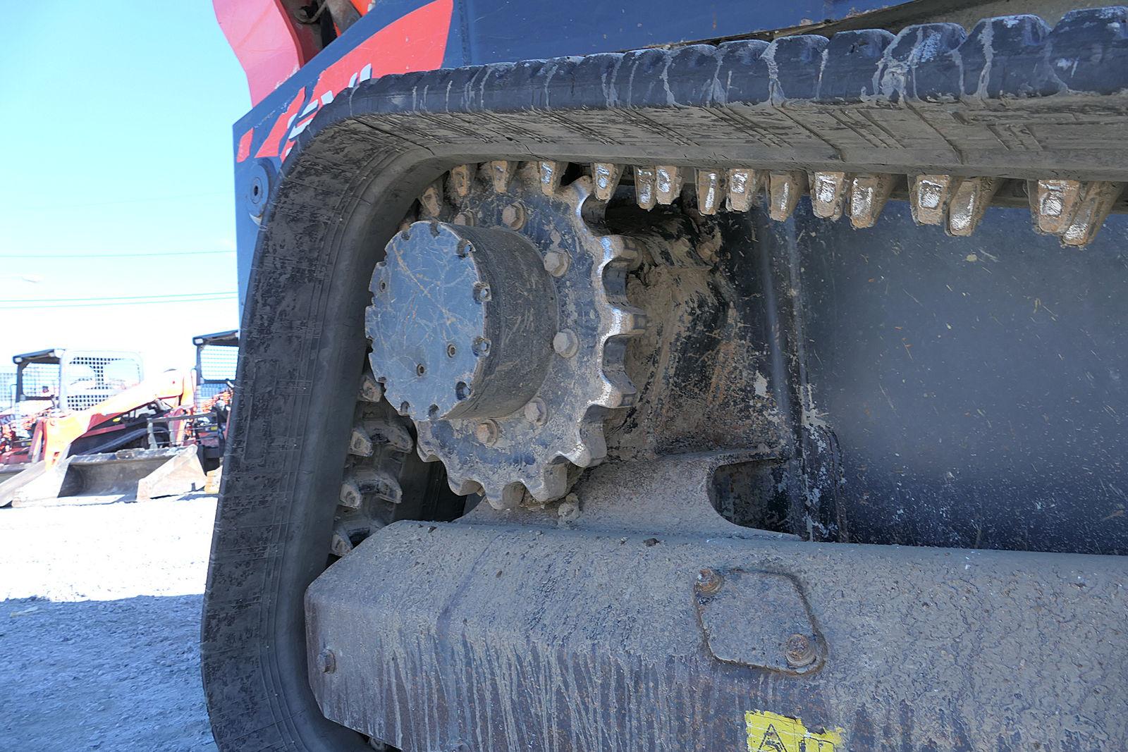 2014 Kubota SVL90 Skidloader, SN:14449, ROPS, Hyd. QT Bucket & Forks, Aux H