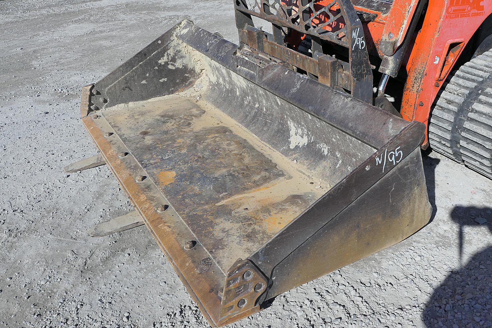 2014 Kubota SVL90 Skidloader, SN:14449, ROPS, Hyd. QT Bucket & Forks, Aux H