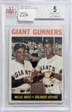 1964 TOPPS #306 GIANT GUNNERS WILLIE MAYS & ORLANDO CEPEDA FOF CARD BECKETT EXCELLENT 5