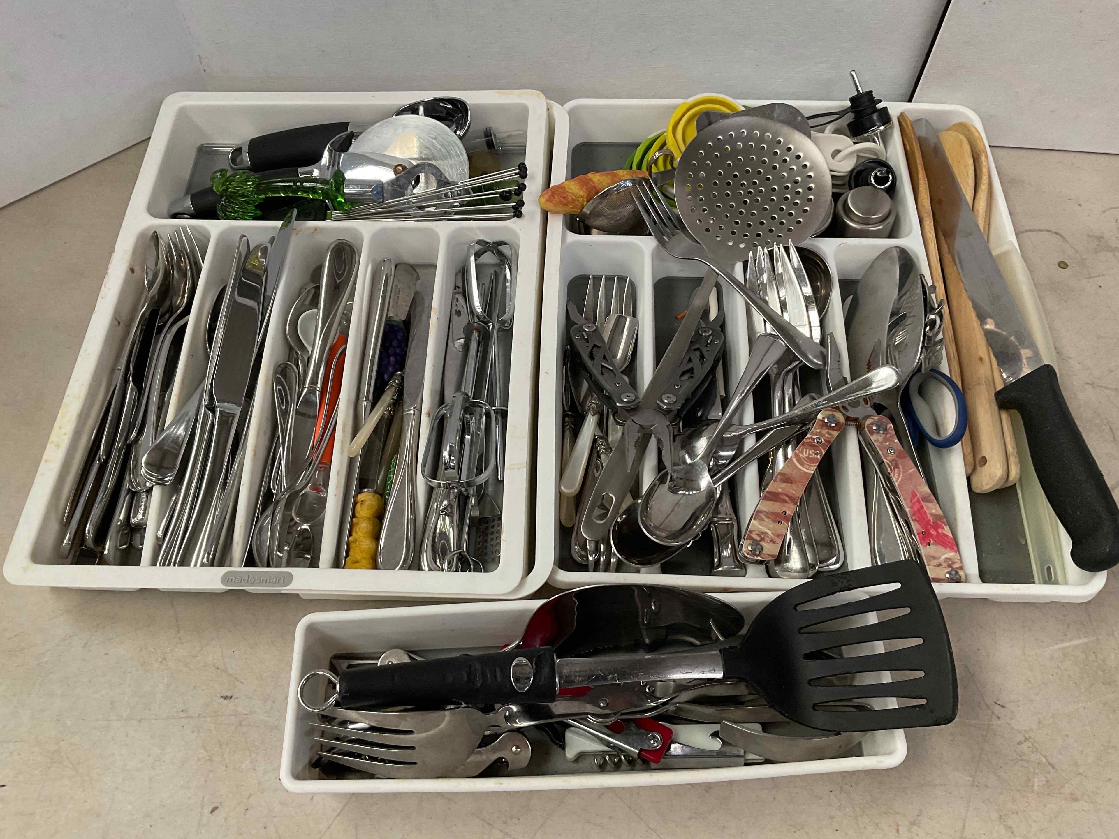 Assorted Utensils & Flatware