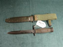 Military bayonet and sheath, bayonet is marked K-M4 6 3/4" blade and