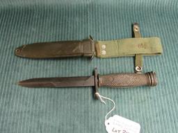 Military bayonet and sheath, bayonet is marked K-M4 6 3/4" blade and