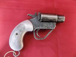 No. 1 Mk 5 Flare pistol. Aircraft 25mm.