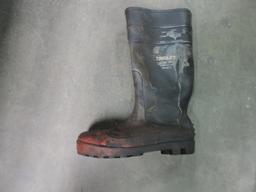 Approx FOUR (4) Pairs of Industrial Rubber Work Boots