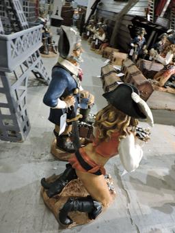 Pirate Couple - Pair of Statues