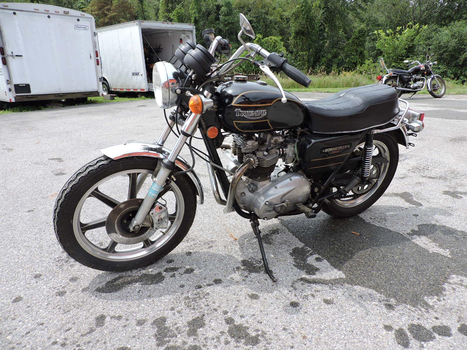 1979 Triumph Bonneville Special T140D - 750 Special - Dual Carb. - 10,460 Orig. Mi.