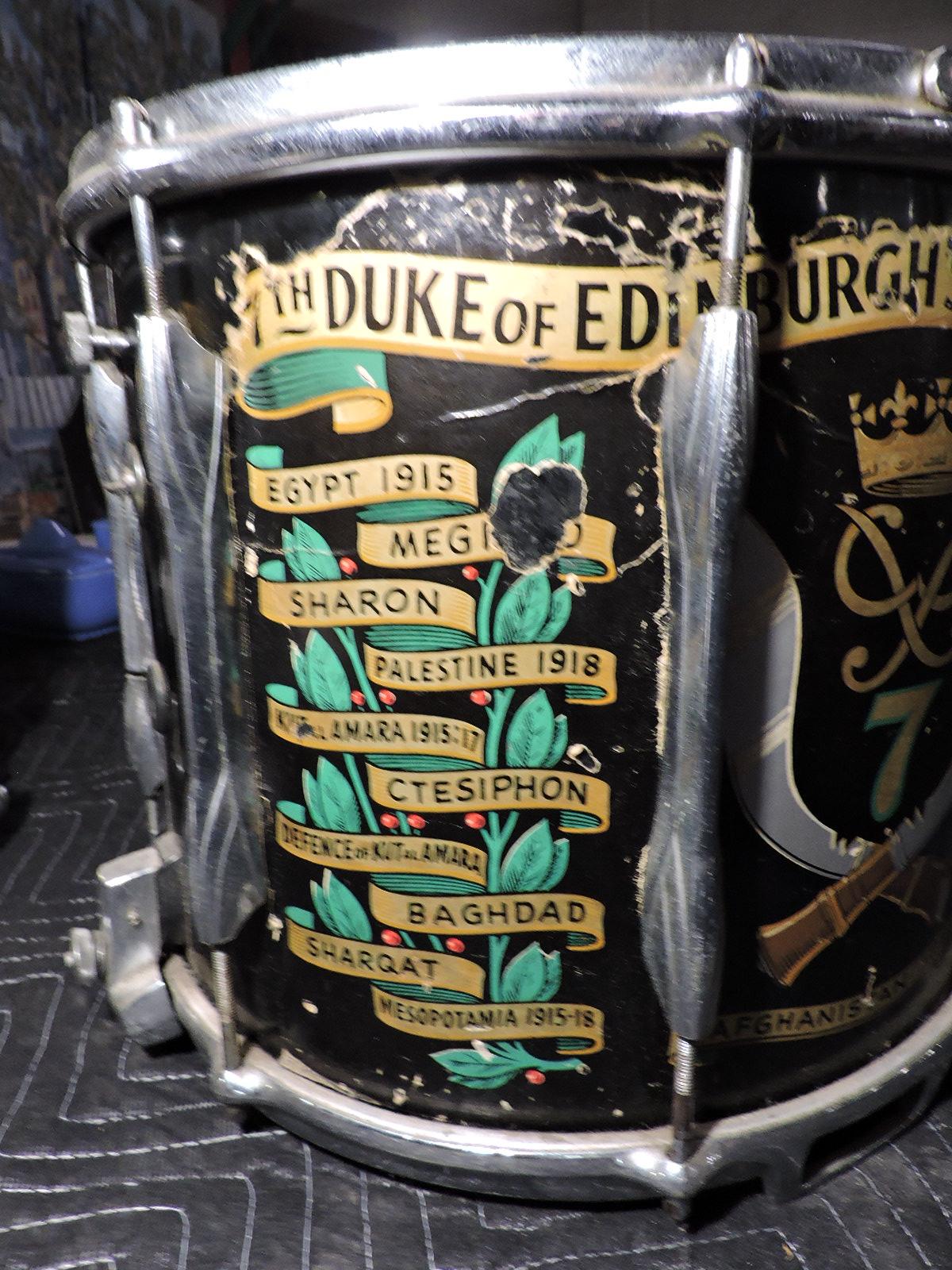 7th DUKE OF EDINBURGH'S GURKAHA RIFLES - Hand Painted Battle-Themed Drum