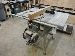 DELTA Table Saw - Model: 10 / Also called a Contractor's Saw