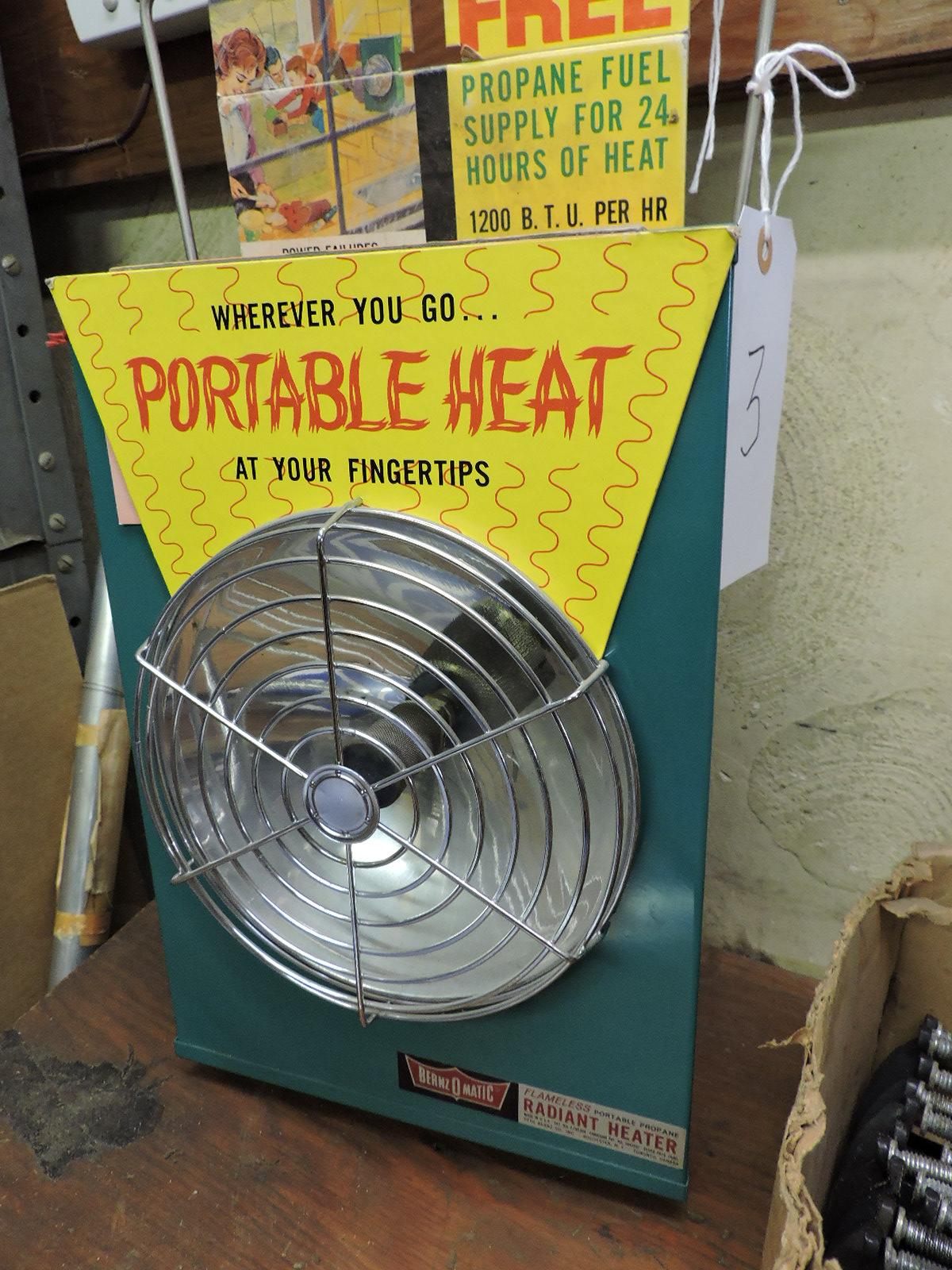 BernzOmatic Flameless Propane Radiant Heater - ADVERTISING DISPLAY !!!