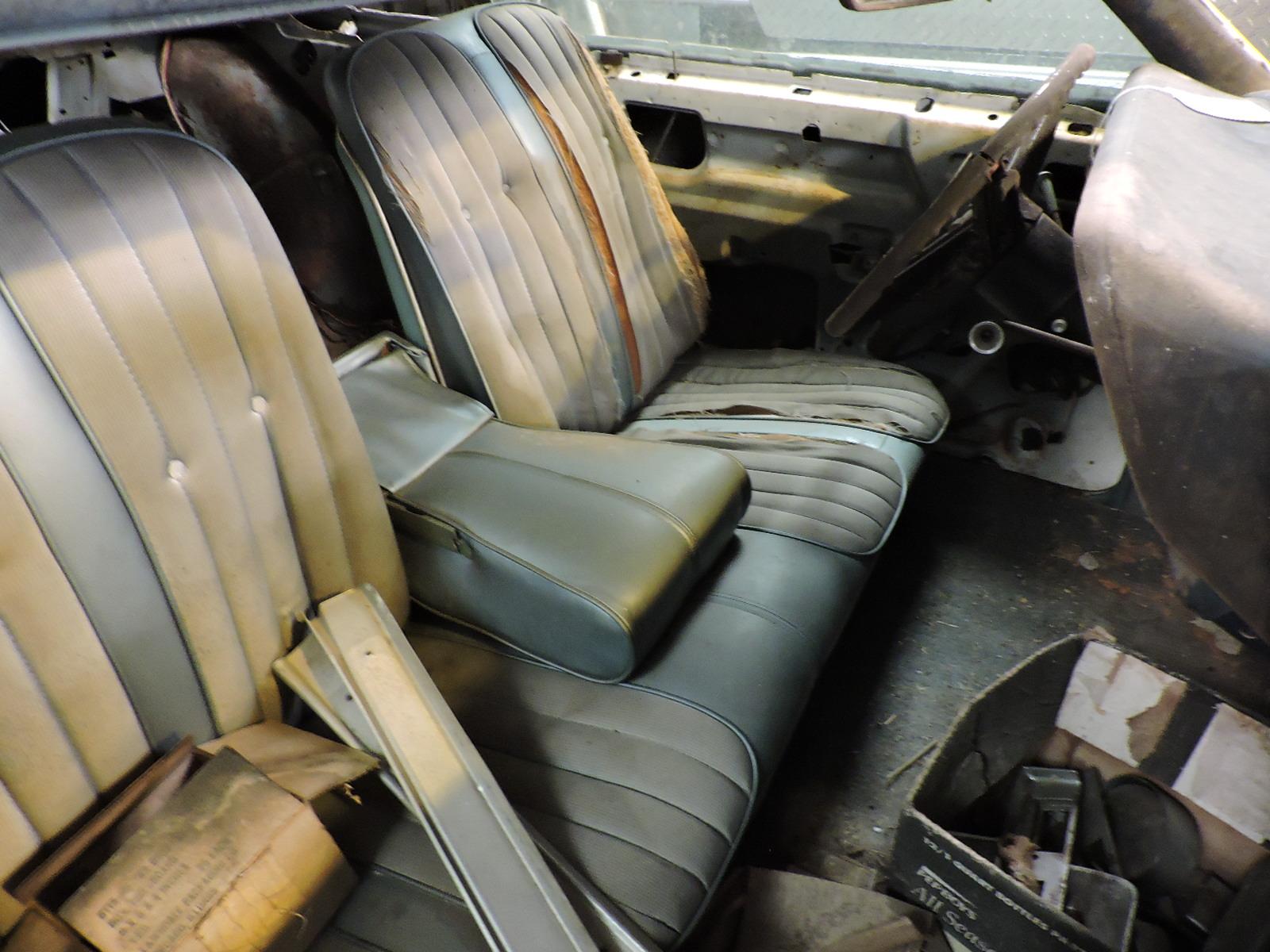 Oldsmobile Toronado - Project - Many parts included - see photos