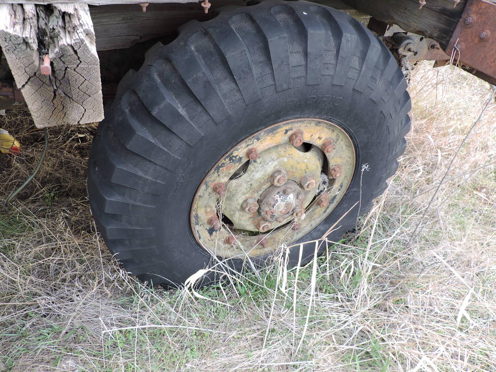 Dodge Power Wagon Cab & Chassis / Lot of Spare Parts Included