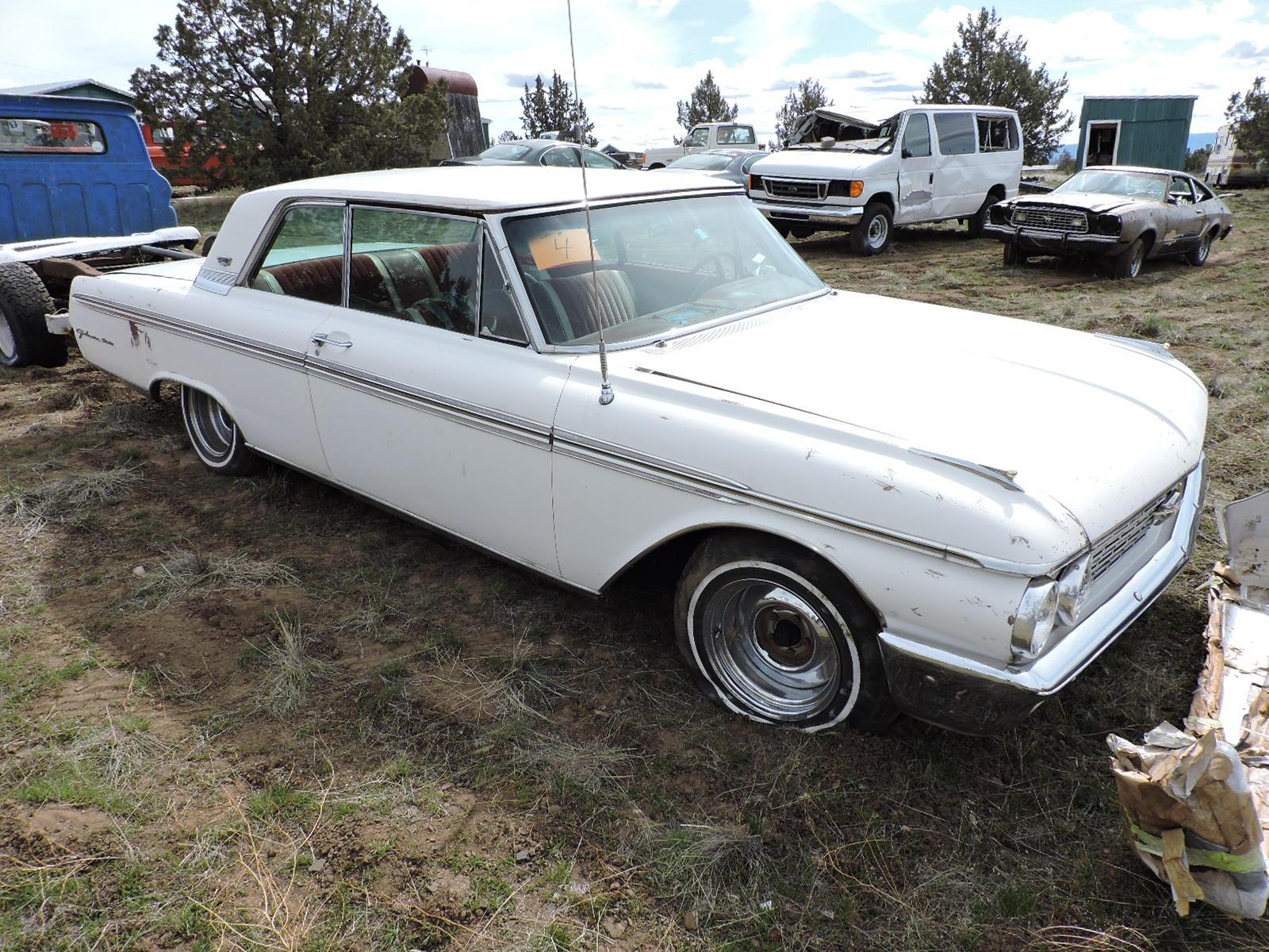 1962 Ford Galaxy 500 Coupe - Manual Transmission / 2 Sets of Bumpers