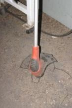 Black and Decker 18V weed Wacker