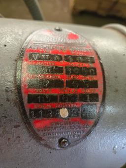 Cincinnati Industrial HD 8" Dual Bench Grinder with Light