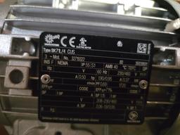 New Nord 32719322 .5 HP Type SK71L/4 CUS Gear Motor Only