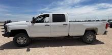2017 Chevrolet Silverado 2500HD CrewCab LongBed Pickup / 4X4 Gas V8 -Located: Midland Texas