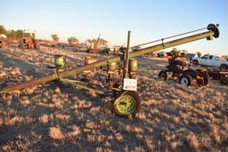 John Deere Auger