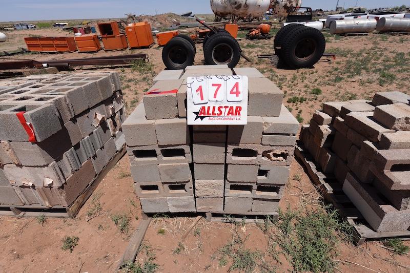 1 Pallet Smooth Masonry Block