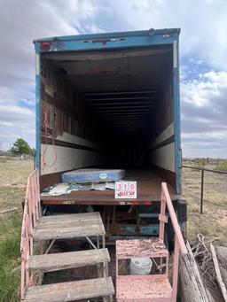 1972 Fruehauf Van Trailer