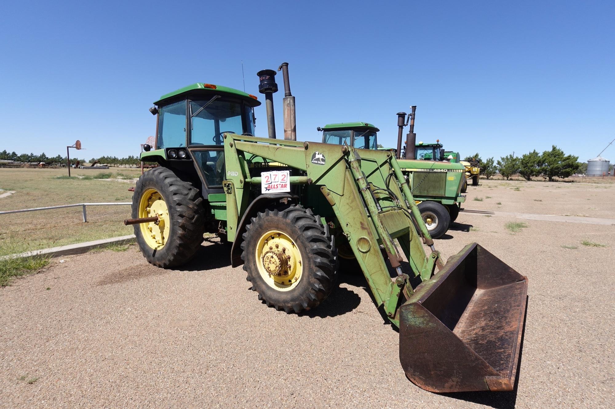 John Deere 4250 Tractor Loader