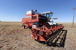 1985 Massey Ferguson 860 Combine