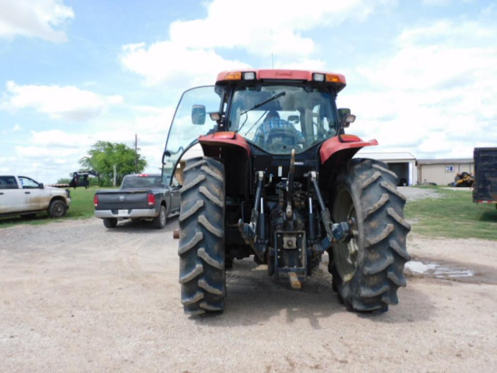*NOT SOLD*CASE IH 170 PUMA TRACTOR SOLID MACHINE