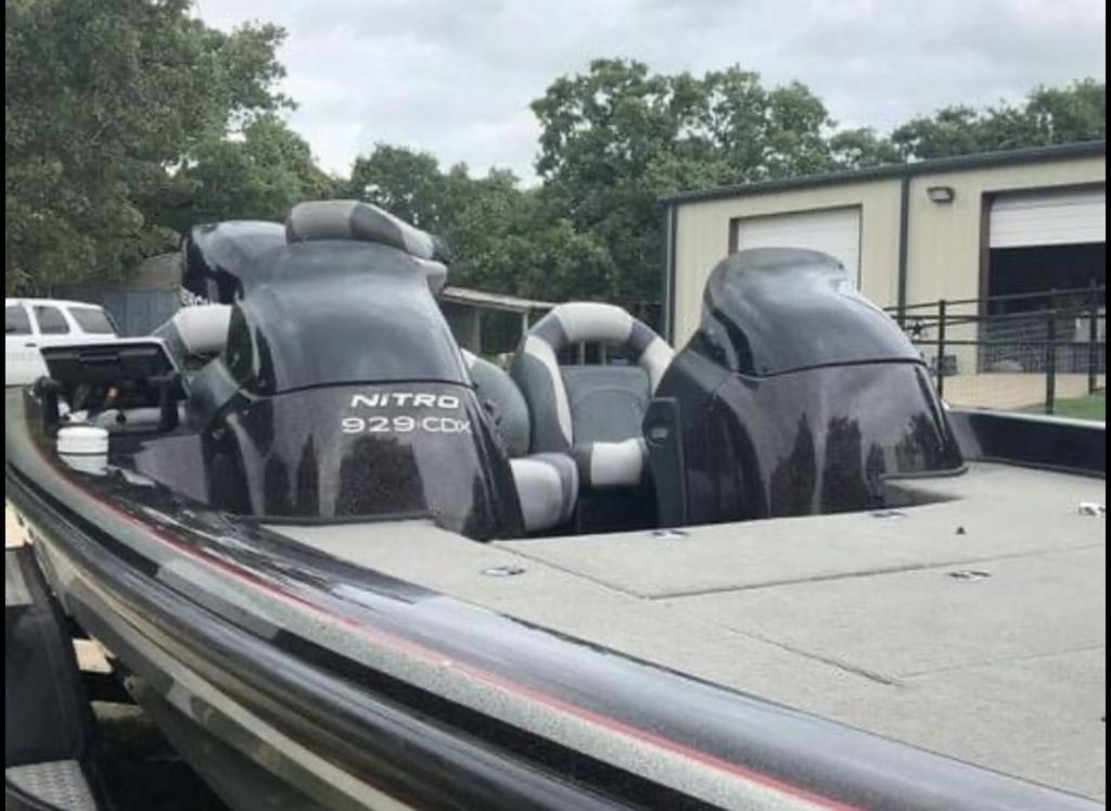 *SOLD* 21' Nitro 929cdx / Mercury Optimax 225