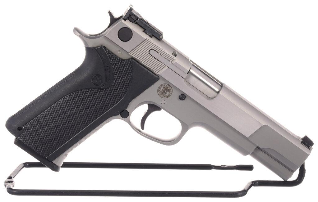 Smith & Wesson Performance Center Model 845 Pistol