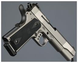 Smith & Wesson Model SW1911 Semi-Automatic Pistol with Case