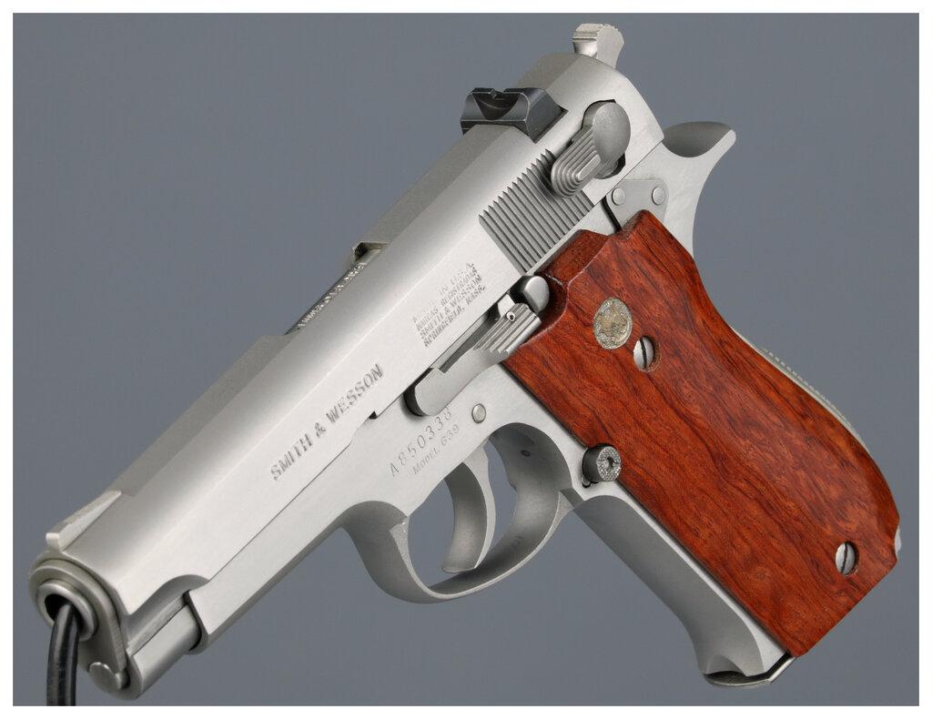 Smith & Wesson Model 639 Semi-Automatic Pistol with Box