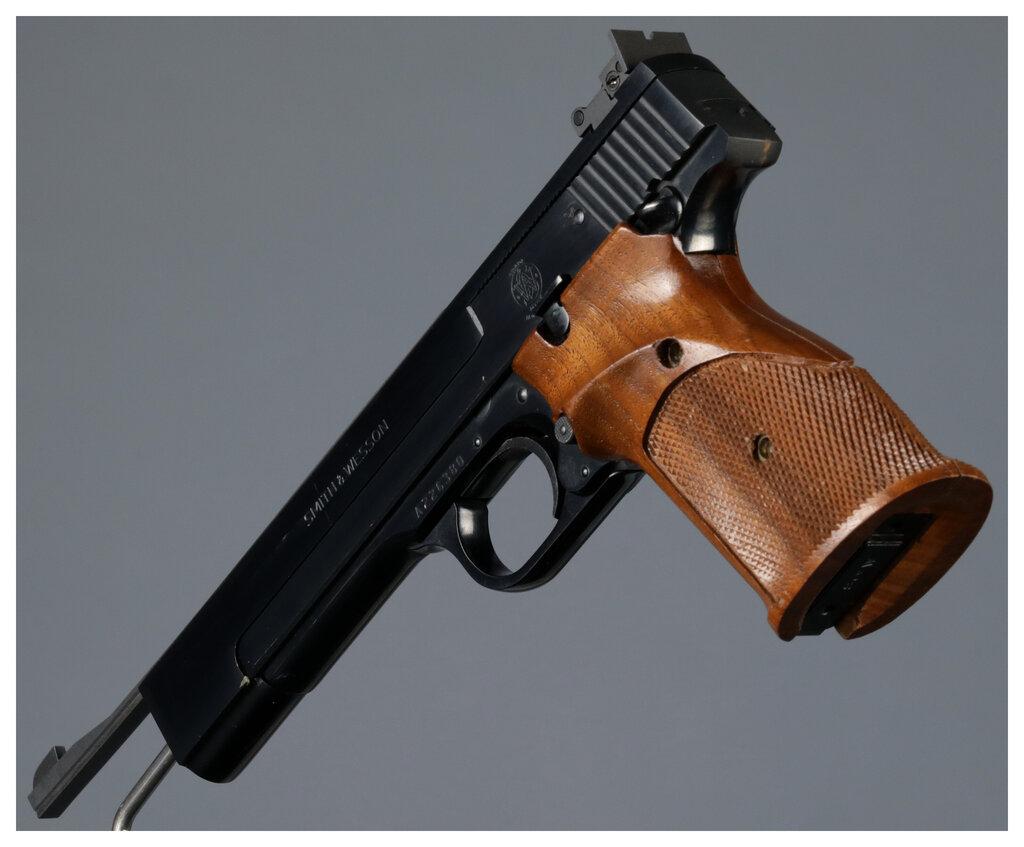 Smith & Wesson Model 41 Semi-Automatic Pistol with Box