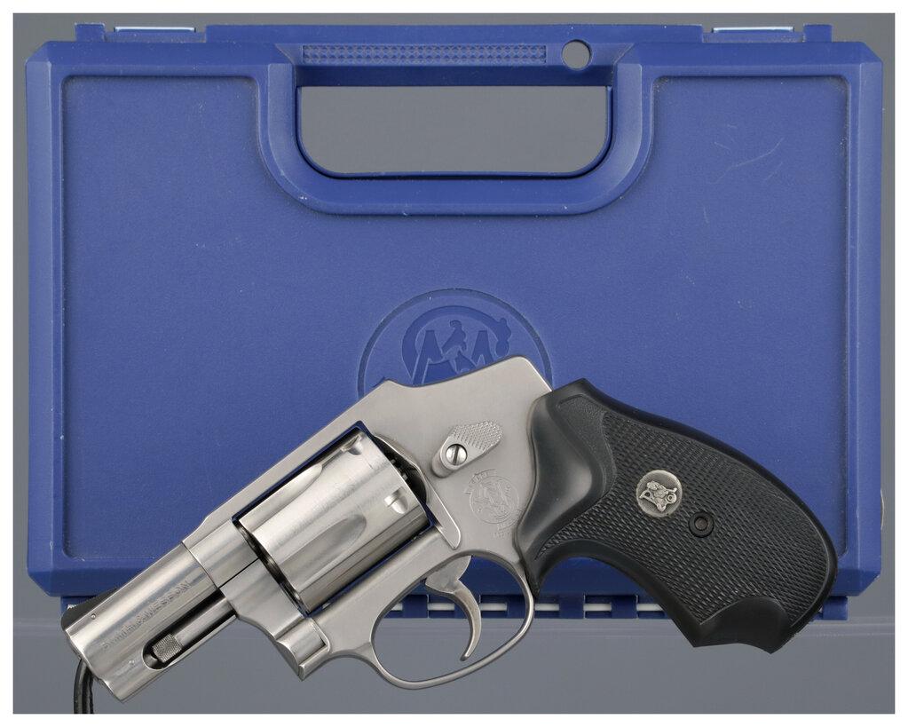 Smith & Wesson Model 640-1 Double Action Revolver with Case