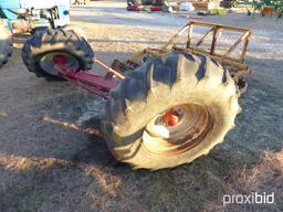 INTERNATIONAL 2388 COMBINE REAR-END w/14.9-24 TIRES